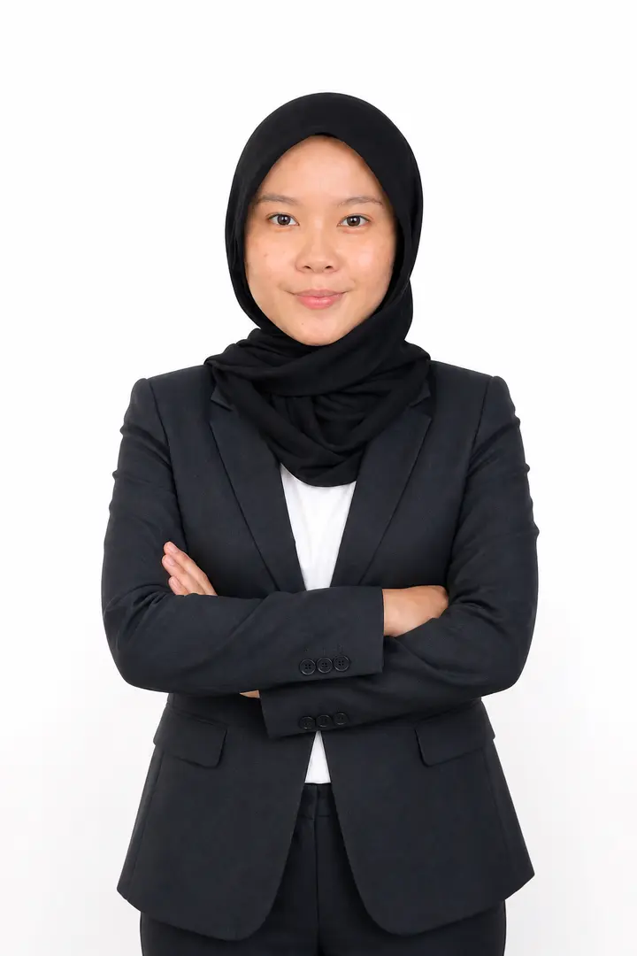 Iznie Juzailah Zainudin