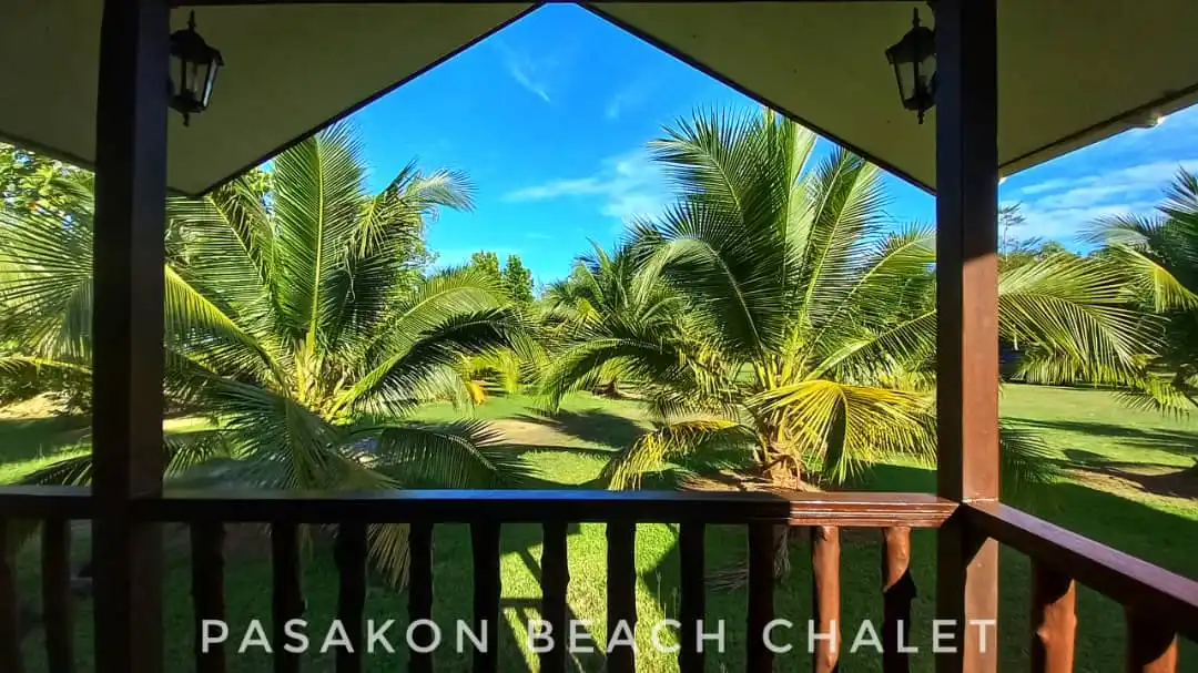 Pemandangan chalet Pasakon Beach