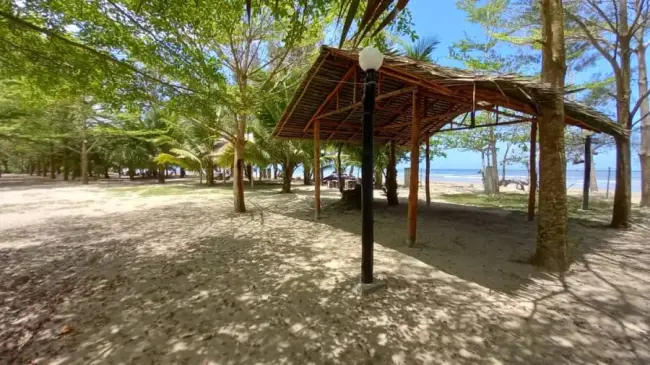 Gambar 2 daripada 6 - Picnic Hut