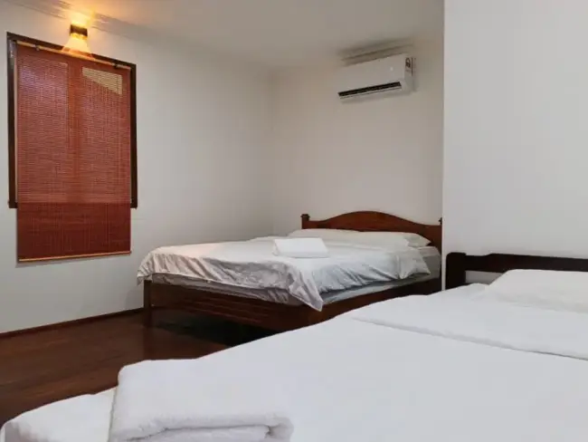 Gambar 8 daripada 11 - Queen/Single Bed Chalet