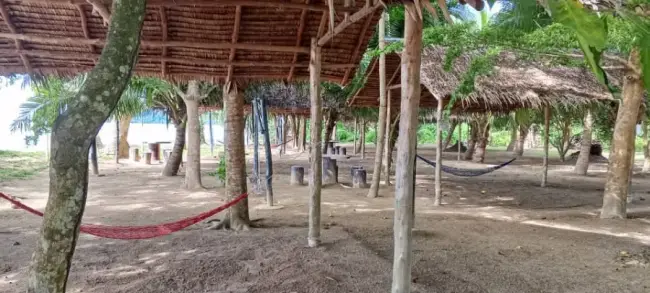 Picnic Hut - Pasakon Beach