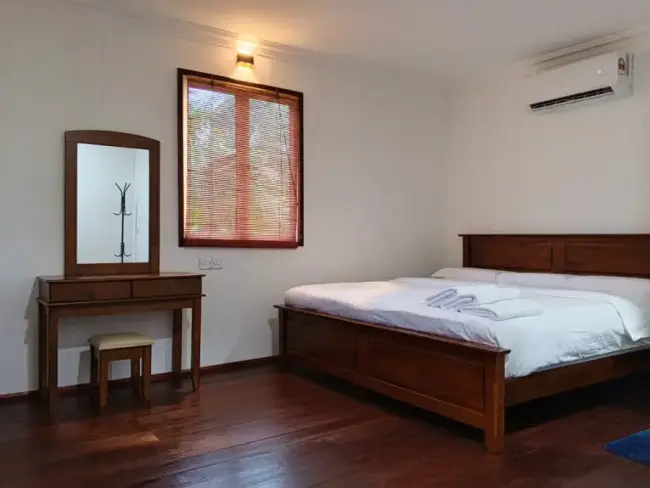 Gambar 2 daripada 10 - King Bed Chalet