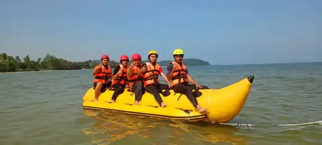 Gambar 4 daripada 17 - Banana Boat