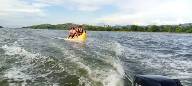 Gambar 14 daripada 17 - Banana Boat
