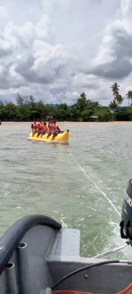 Gambar 12 daripada 17 - Banana Boat