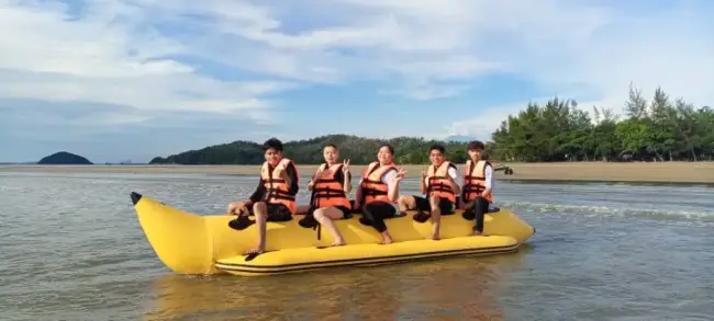 Banana Boat - Pasakon Beach