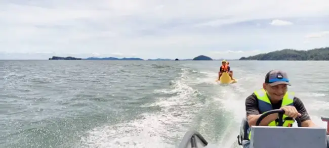Gambar 6 daripada 17 - Banana Boat