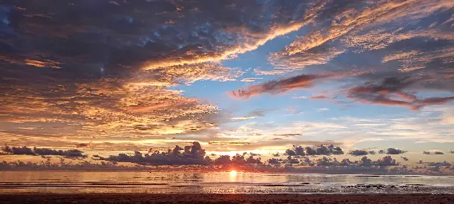 “Where every sunset becomes a memory. — Pasakon Beach” 🌅🌴